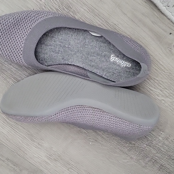 Allbirds Tree Breezers Slip On Knit Ballet Flats Size 10 Mist (Dark Gray Sole) - Picture 2 of 4